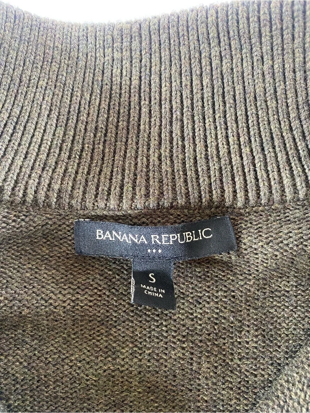 Men's Olive Button-Neck Military Pocket Sweater